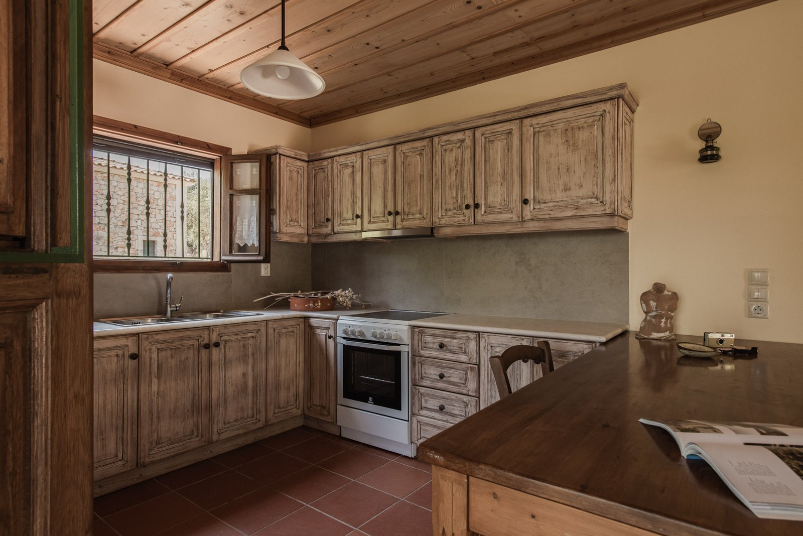 Villa Hara - Kitchen - Lithies Organic Farm