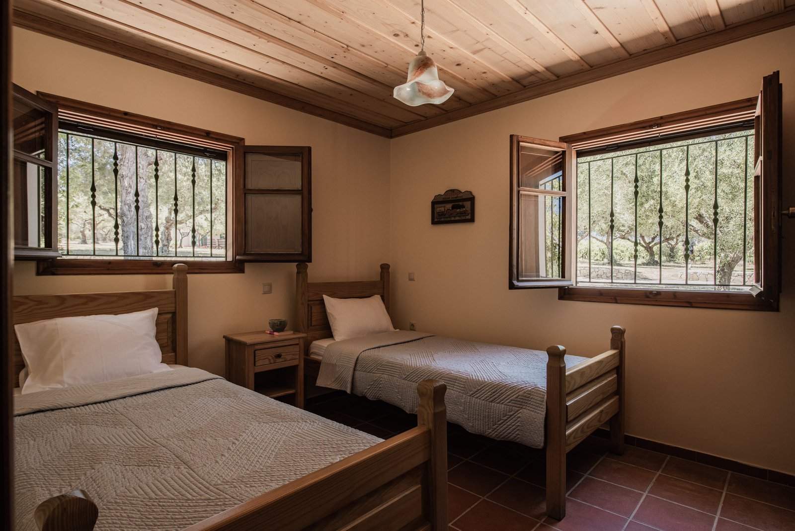 Villa Hara - Second Bedroom - Lithies Organic Farm